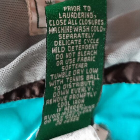 L.L. Bean Kids Down Coat size 5-6 Brown. - Picture 8 of 8